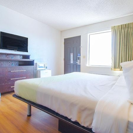 Studio Inn Extended Stay Oklahoma City Airport By Oyo Exterior foto