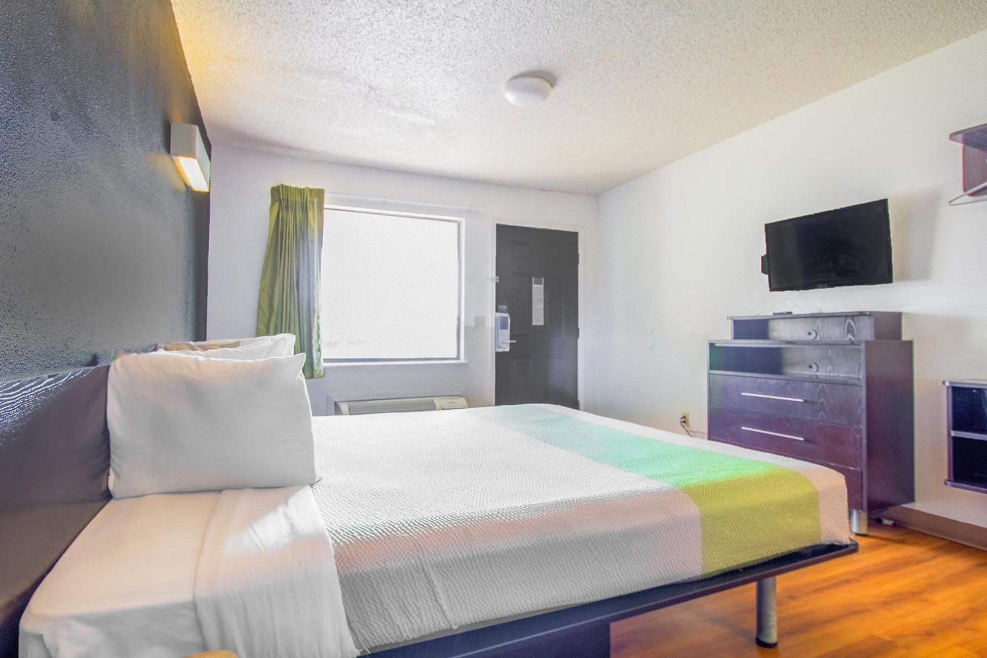 Studio Inn Extended Stay Oklahoma City Airport By Oyo Exterior foto